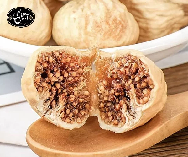 بستهبندی کادویی انجیر خشک ازآجیل فروشی آجیل چی مشهد