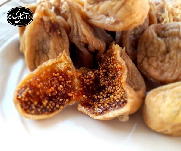 خرید انجیر خشک آفتابی