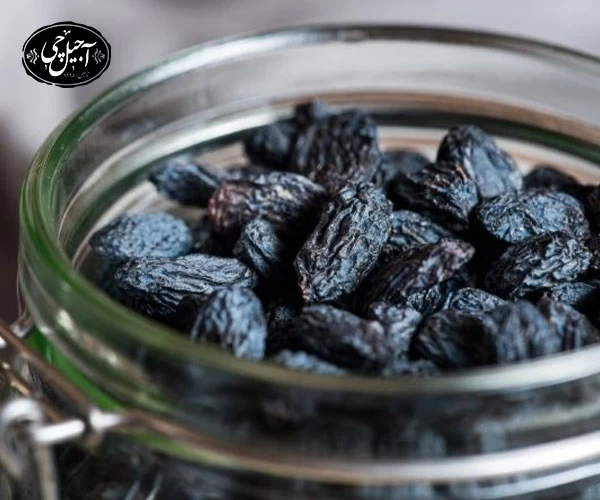 خرید مویز با هسته