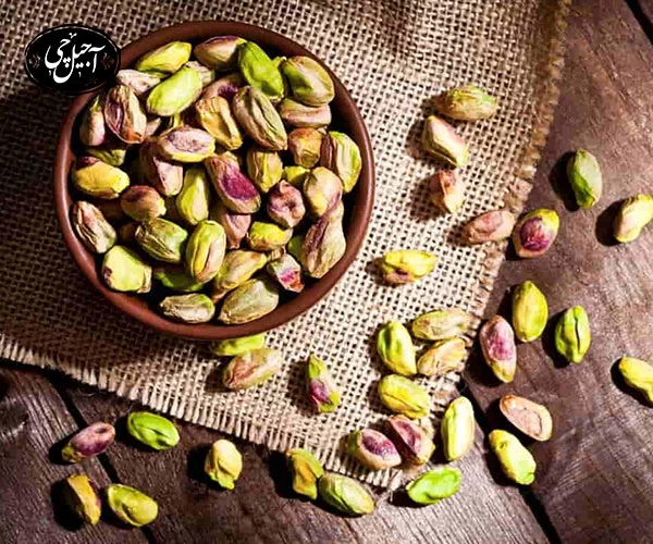 قیمت پسته اکبری بو داده و نمک زده