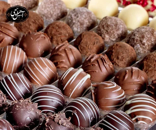 نحوه بسته بندی شکلات پذیرایی آجیل چی برای ارسال به شهرستان