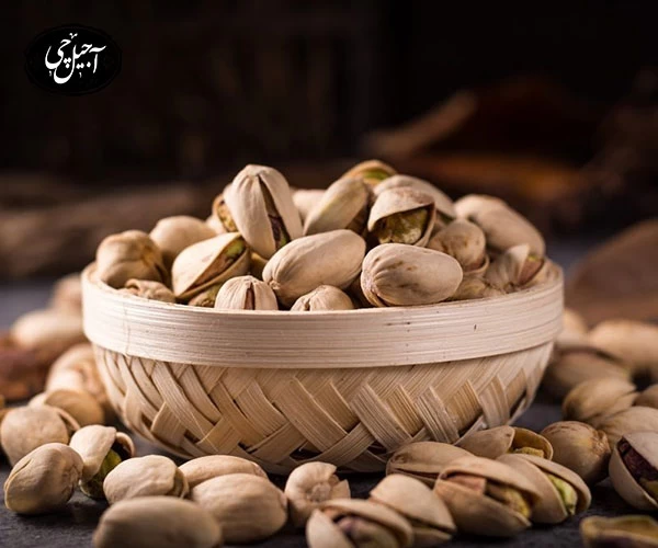 خرید پسته اکبری بو داده و نمک زده و با آهک