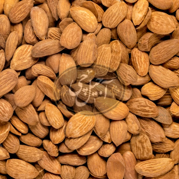 مغز بادام خام ایرانی درجه یک